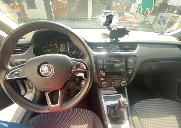 Skoda Octavia cena 39900 przebieg: 234700, rok produkcji 2016 z Nowe małe 79